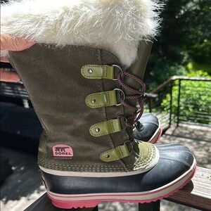 ADORABLE Soren’s in unique colors